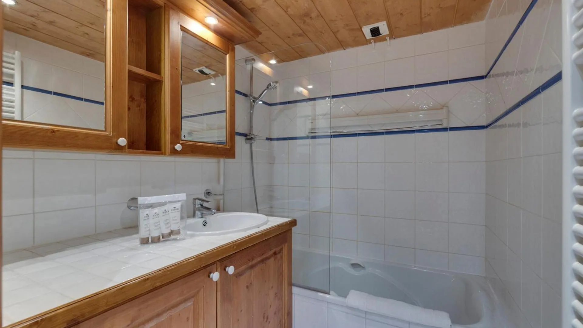 Duplex 5 Pieces Tignes Val Claret - 8 Pers, Parking, Wifi, Tout Inclus ! - Fr-1-641-89 0*,  France